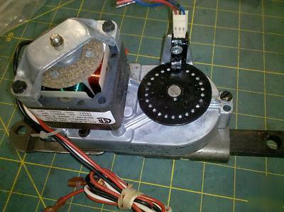 3D70 ecm-6 6197R 753-1 incline motor from treadmill, 2
