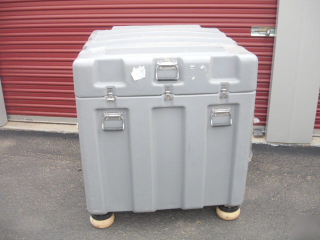 Hardigg transit shipping case crate w/shocks 38X38X45