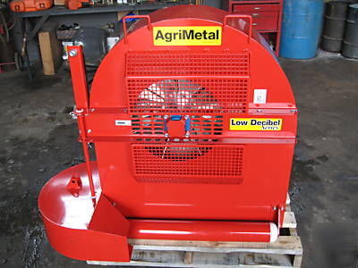 Agrimetal 3 pt hitch leaf & debris blower free shipping