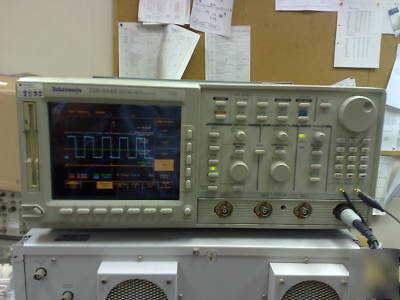 Tektronix TDS644B 500MHZ 2.5GS/s digi real time scope