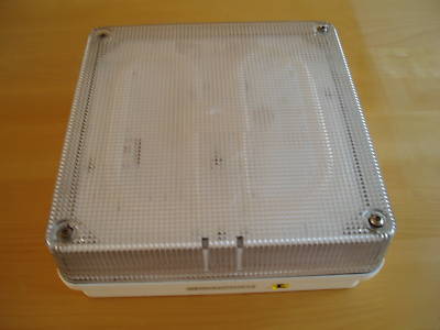 Thorlux square bulkhead prismatte 10