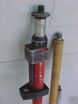 (3) surveyor's aluminum prism pole / as-is
