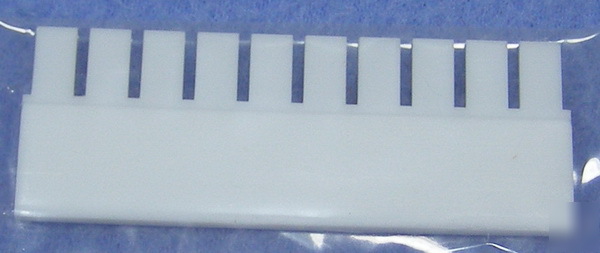 7 combs dual vertical mini-gel system; 10 wells, 1.5MM
