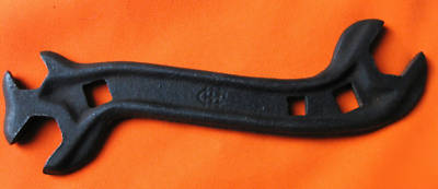 Antique international harvester F354C wrench farm tool
