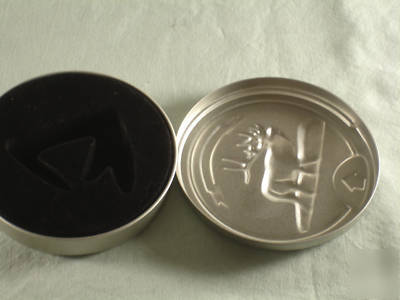 Case of 24 moose knife tins