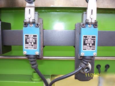Chung hsin ch-120 automatic backnife wood lathe 