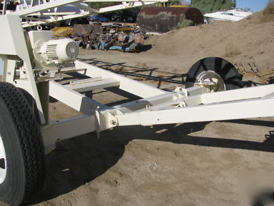 Superior 8030R portable radial stacking conveyor 2006