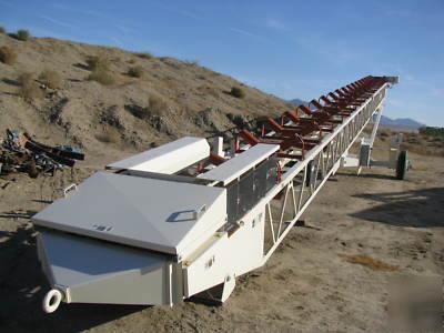 Superior 8030R portable radial stacking conveyor 2006
