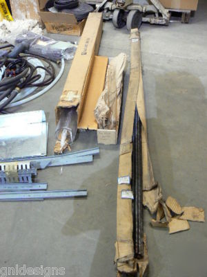 Rolling folding wire container w/commercial goods lot 