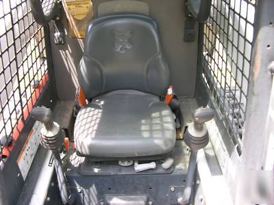 07 bobcat T300, hi flow, pwr bob tach, low hours, clean