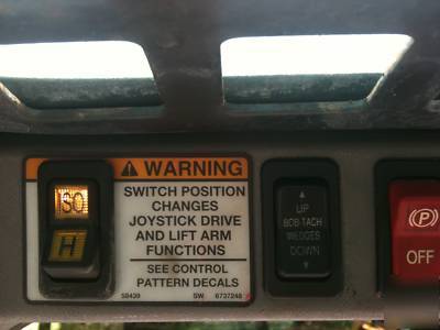 07 bobcat T300, hi flow, pwr bob tach, low hours, clean