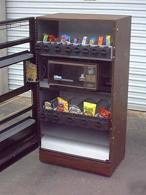 2 tier snack machine with free microwave