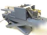 2006 low profile universal envelope feeder