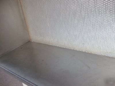 Baker edgegard EG6252 6' foot laminar flow fume hood