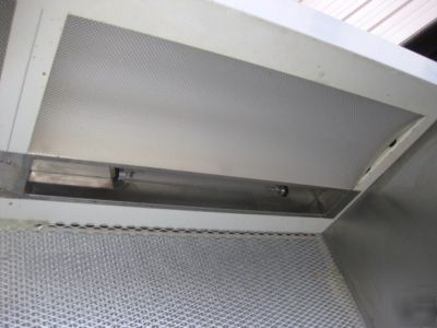 Baker edgegard EG6252 6' foot laminar flow fume hood