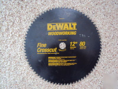 Dewalt woodworking fine crosscut blade DW3232TK