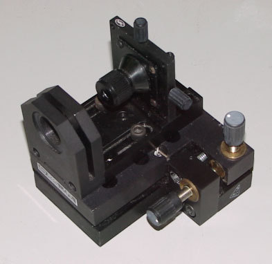 New port f-915 single mode fiber coupler