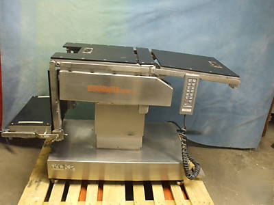 Shampaine 1900RC o/r c arm chair table