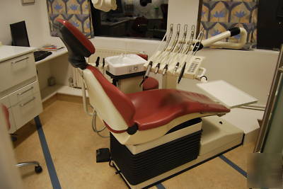 Siemens dental chair unit â€œE3â€
