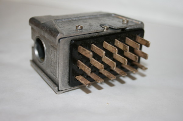 Heavy duty 18 way jones plug plessey connector FD2D2