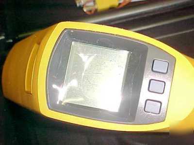 Fluke 566 infrared thermometer kit