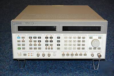 Hp/agilent 8665B signal generator options 1, 4