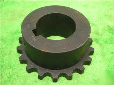 Martin chain coupling sprocket half 18T hub nos 6018-2