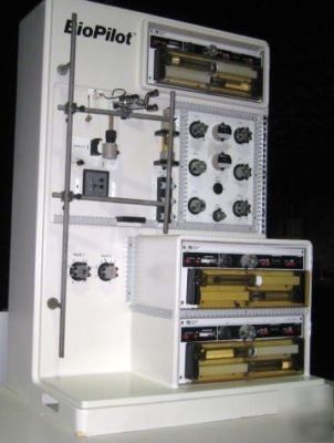 Pharmacia biopilot lc fplc liquid purification system