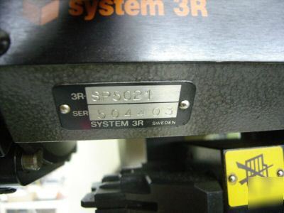 System 3R robomatic 16 tool changer edm makino machine