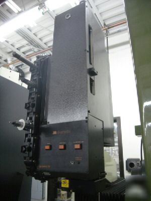System 3R robomatic 16 tool changer edm makino machine