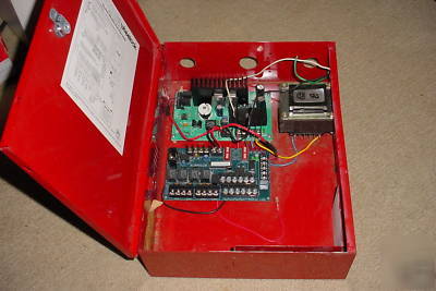 Wheelock ps-12/24-8 powerpath 8 amp power supply