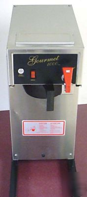 Bloomfield 8780 airpot coffee maker tall