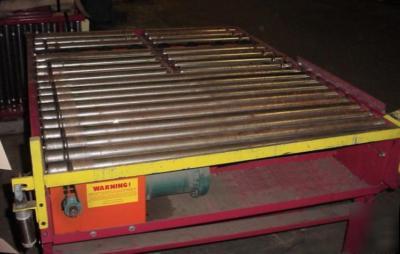 Ermanco extra wide lineshaft live roller conveyor