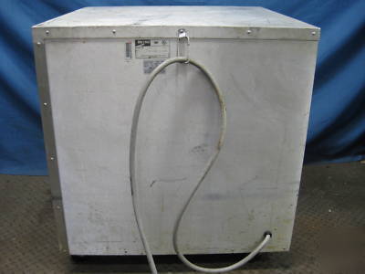 Metro holding cabinet insulated half size model C190