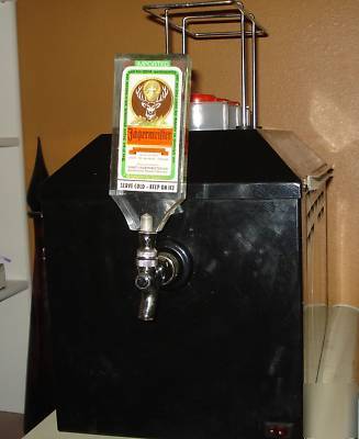 New jagermeister tap machine w/video & 19 recipe cards