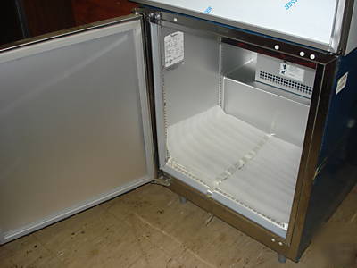 New traulsen 27
