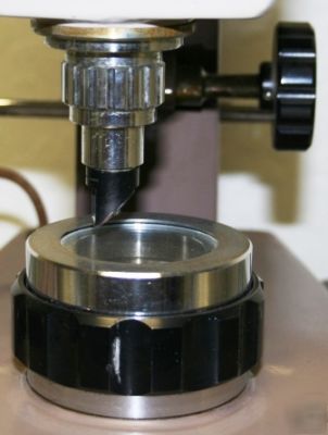 Sansei koki bench top optical comparator projector