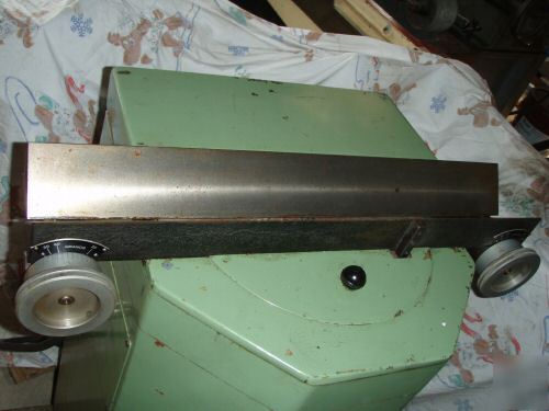 Beveling sanding facing deburring chamfering machine