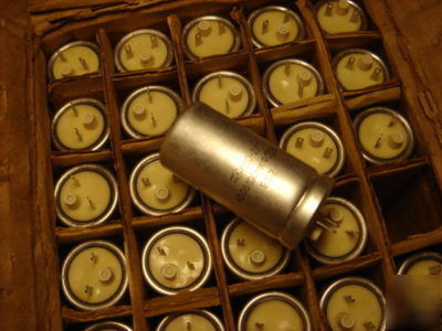 K50-27 electrolytic capacitors 100 uf, 450V, lot of 25