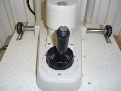 Topcon sl-2D slit lamp with goldmond 870 tonometer