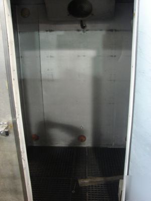 Walk in cooler with refrigeration, 5' x 4' x 6' 4