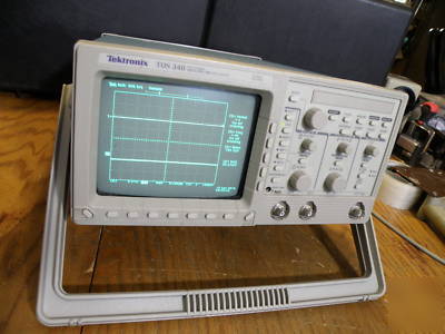 Teltronix digital 100 mhz 2 ch oscilloscope tds 340