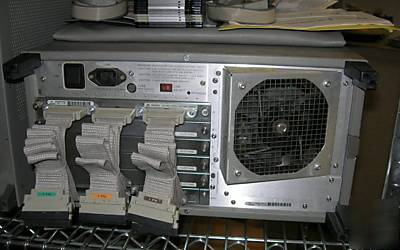 Agilent/hp 16500B logic analysis system w/accessories 