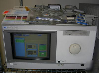 Agilent/hp 16500B logic analysis system w/accessories 