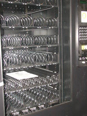 Guaranteed vend ams 3964 snack machine painted 30-day w