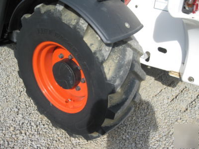 2006 bobcat V518 telescopic forklift