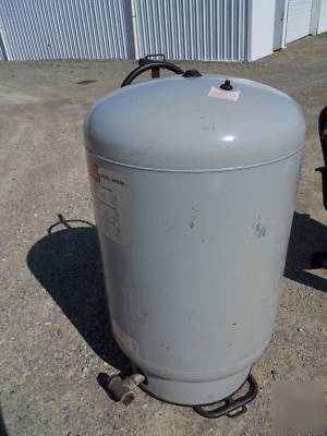 85 gallon teel bladder tank 