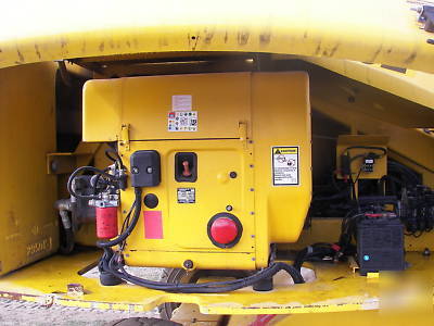 Good 2002 haulotte biljax hb 62 diesel boom lift 4X4