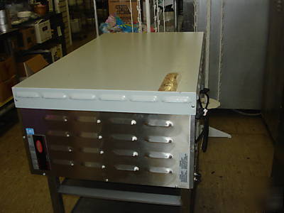 New hatco glo-ray warmer out of box 