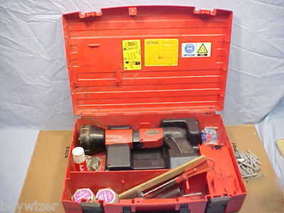 Nice hilti DX600N single shot powder actuated stud gun